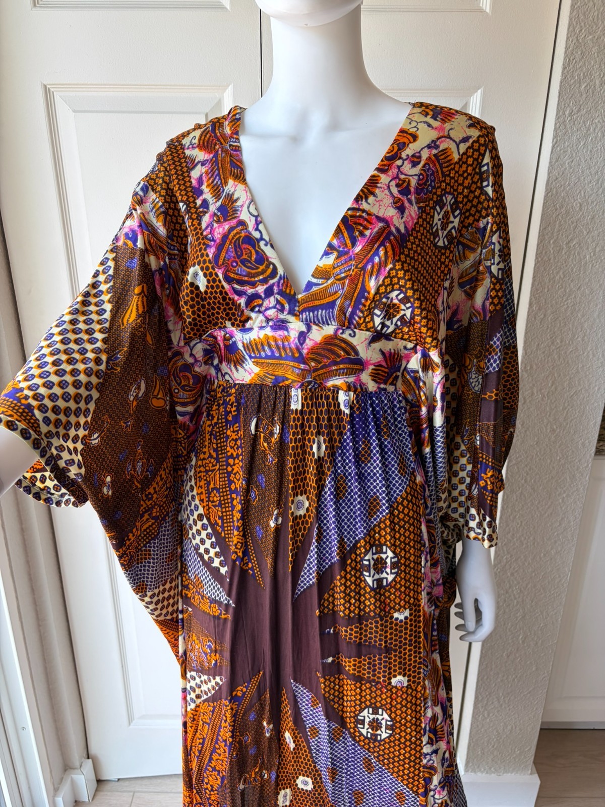 Vintage 70’s Colorful Pattern Kaftan Maxi Dress