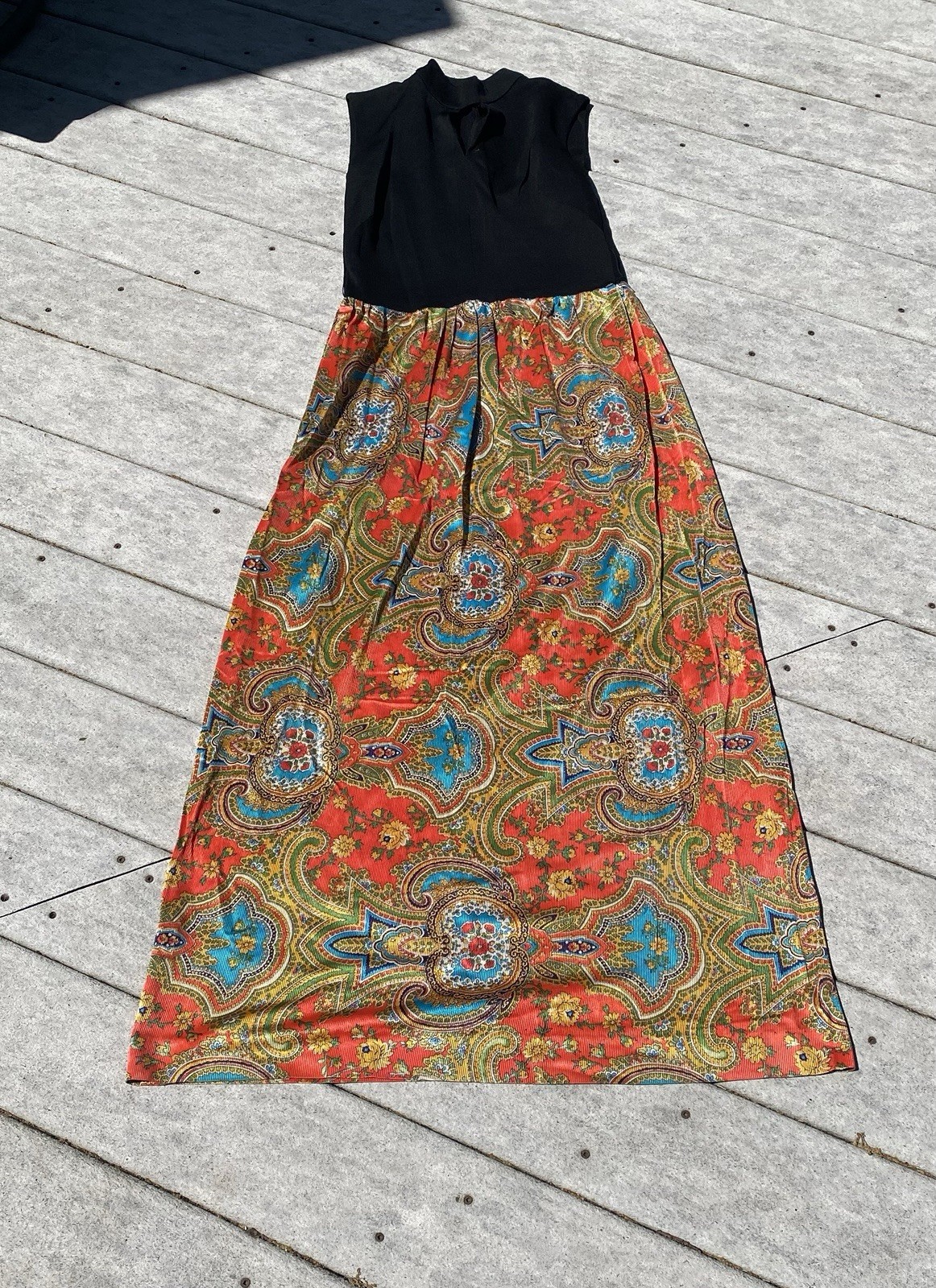 Vtg 70s Psychedelic Long Skirt w Belt Maxi Hostess Dress Black Bodice Size 9 10