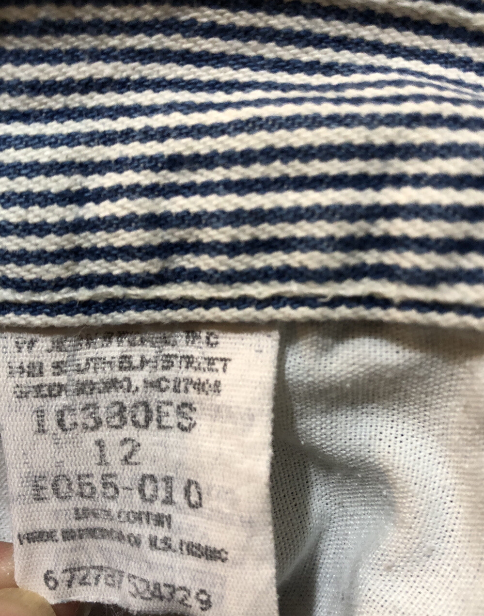 Chic Womens 12 High Waisted Mom Shorts Striped Blue White Denim Jean Pleated