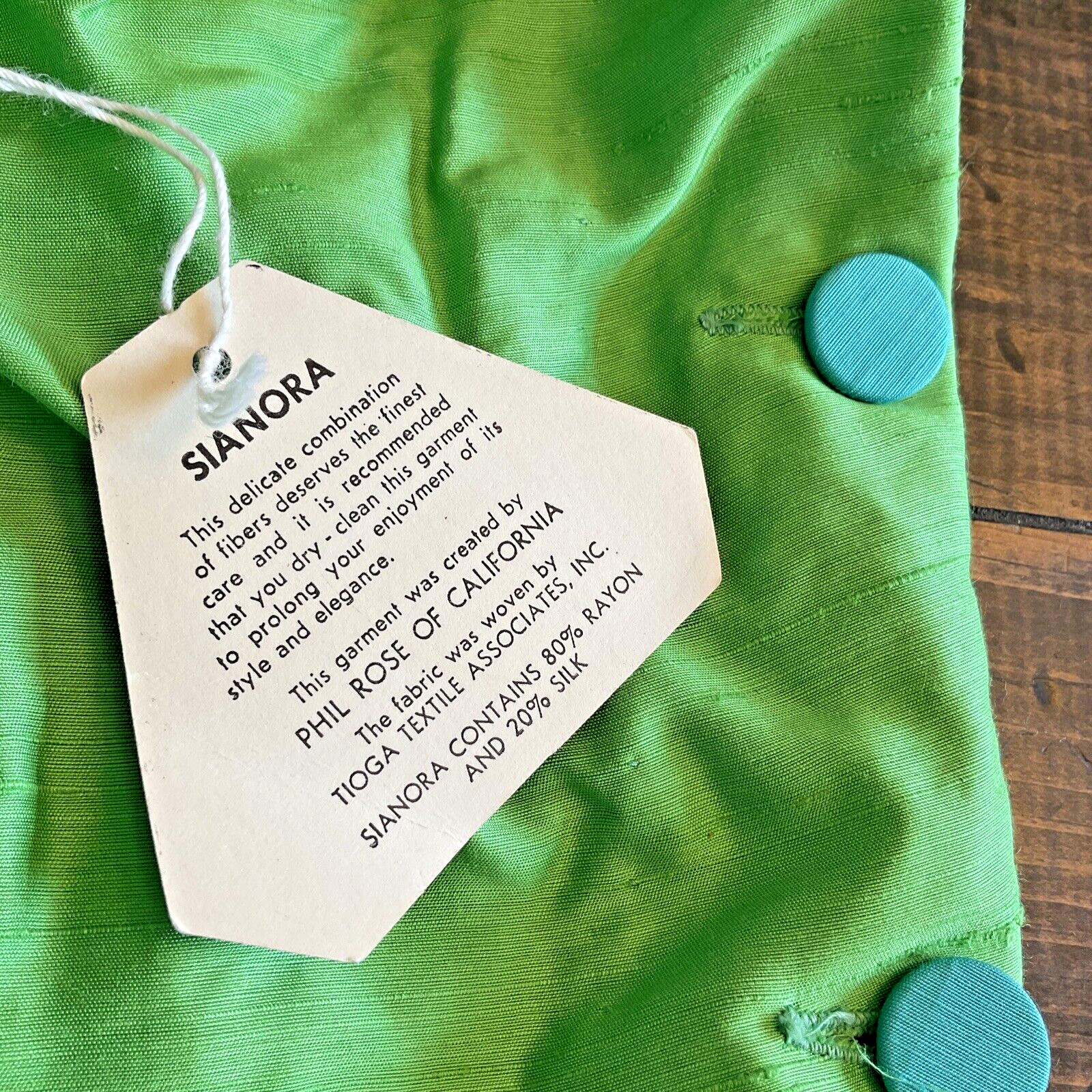 Vintage 1960’s?  Phil Rose of California Bright Green Sleeveless Top And Skirt