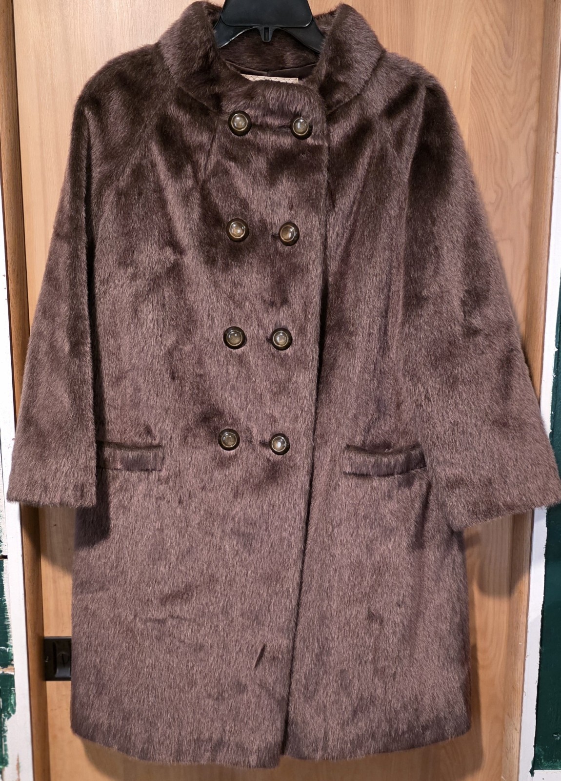 Vintage McKelvey’s Youngstown Ohio Real Fur Coat Brown Double Breasted 37” ILGWU