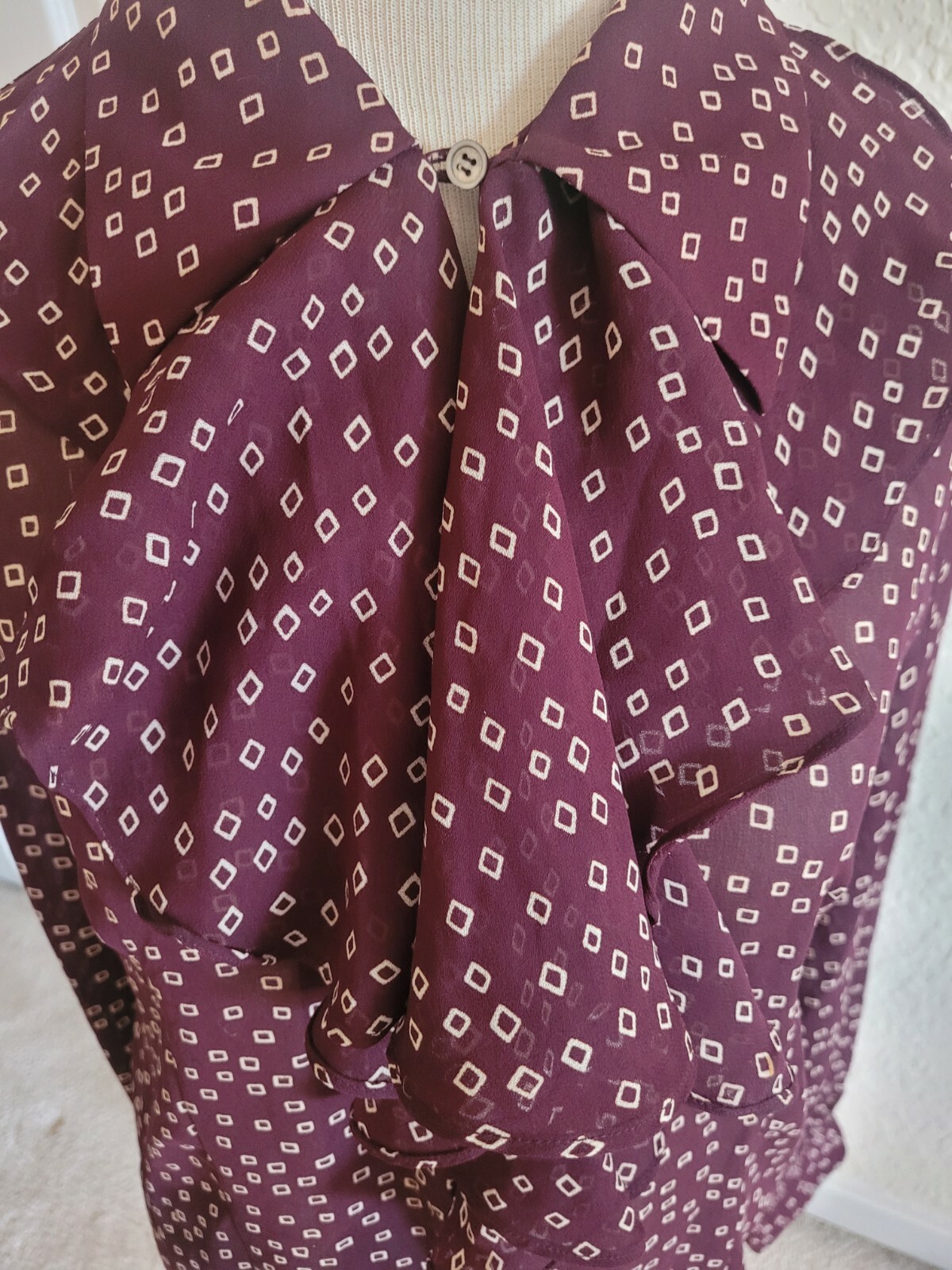 Vintage Anne Klein II 90s Ruffle High Neck Blouse Sz 6 Burgandy Free shipping