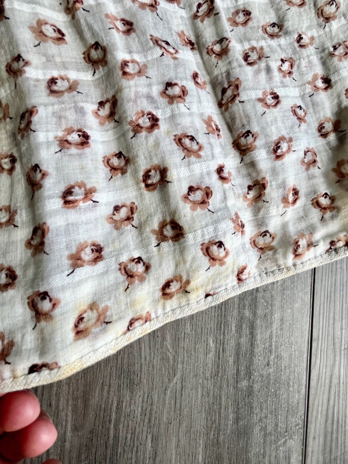 1850s Victorian Printed Rosebud Cotton Fan Front Dress Tiered Pagoda Sleeves XS