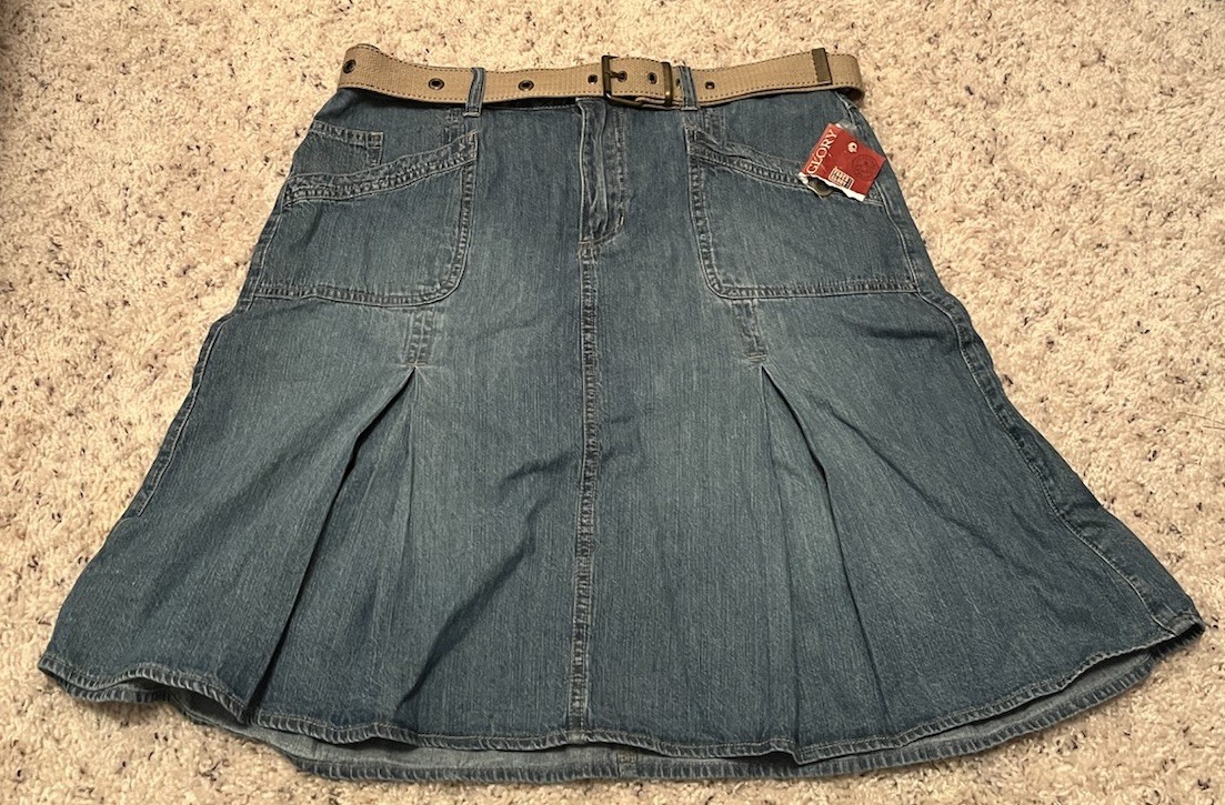 Y2K Vintage Denim Pleated Skirt 12 Boho Fairy Grunge Whimsigoth Cottagecore Belt