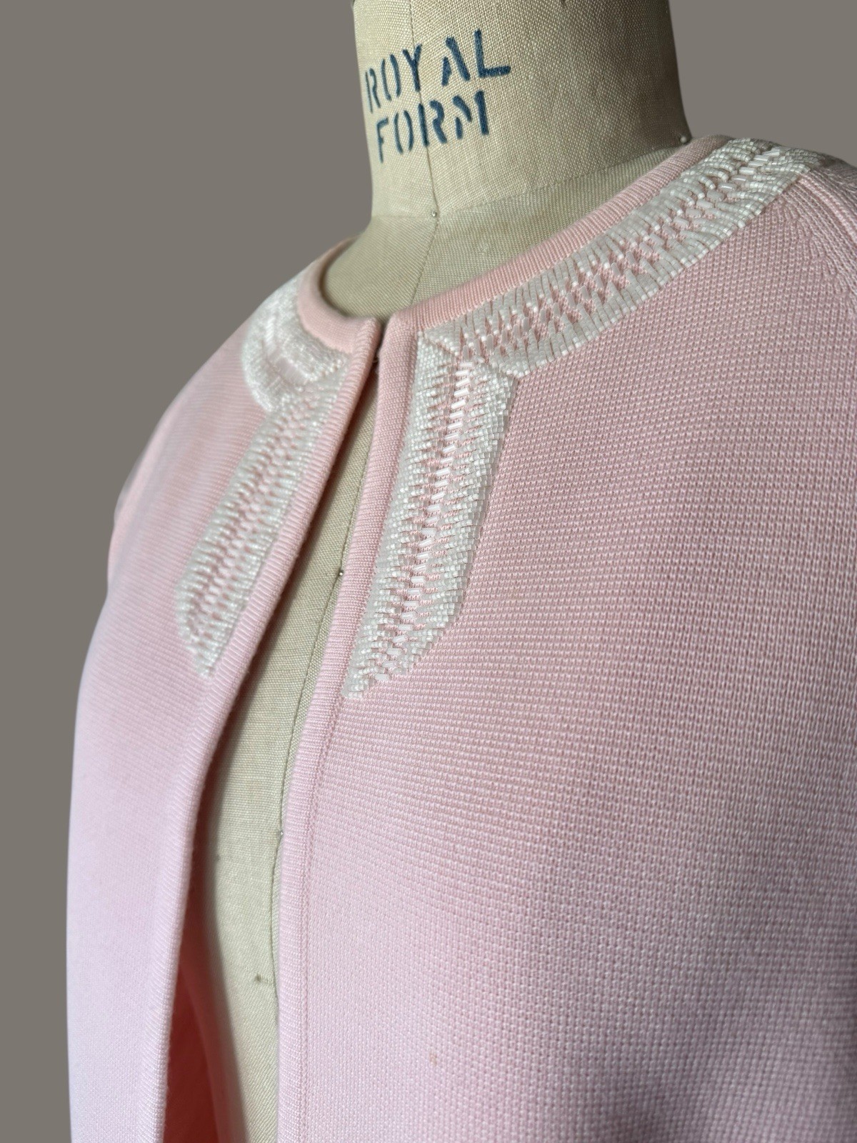 Vintage 1960s PINK Dorce for LeRoy 100% Wool Knit Open Cardigan Beaded Sweater