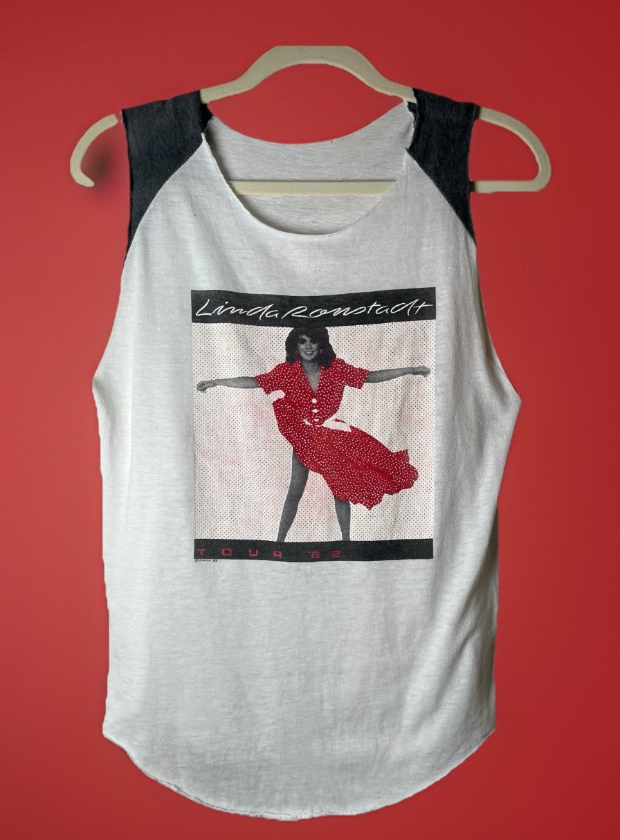 Vintage 82’Linda Ronstadt Concert Raglan Cut T-Shirt Paper Thin Retro Music RARE