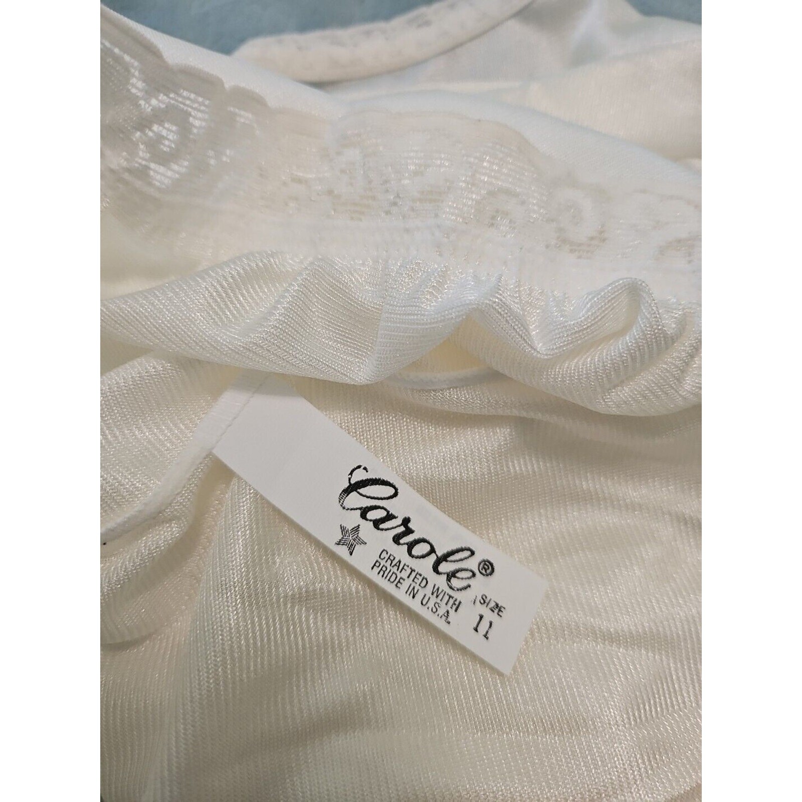 NOS NEW Vintage CAROLE Size 11 Lace Trim Beige Nylon Hi Cut Granny Panties
