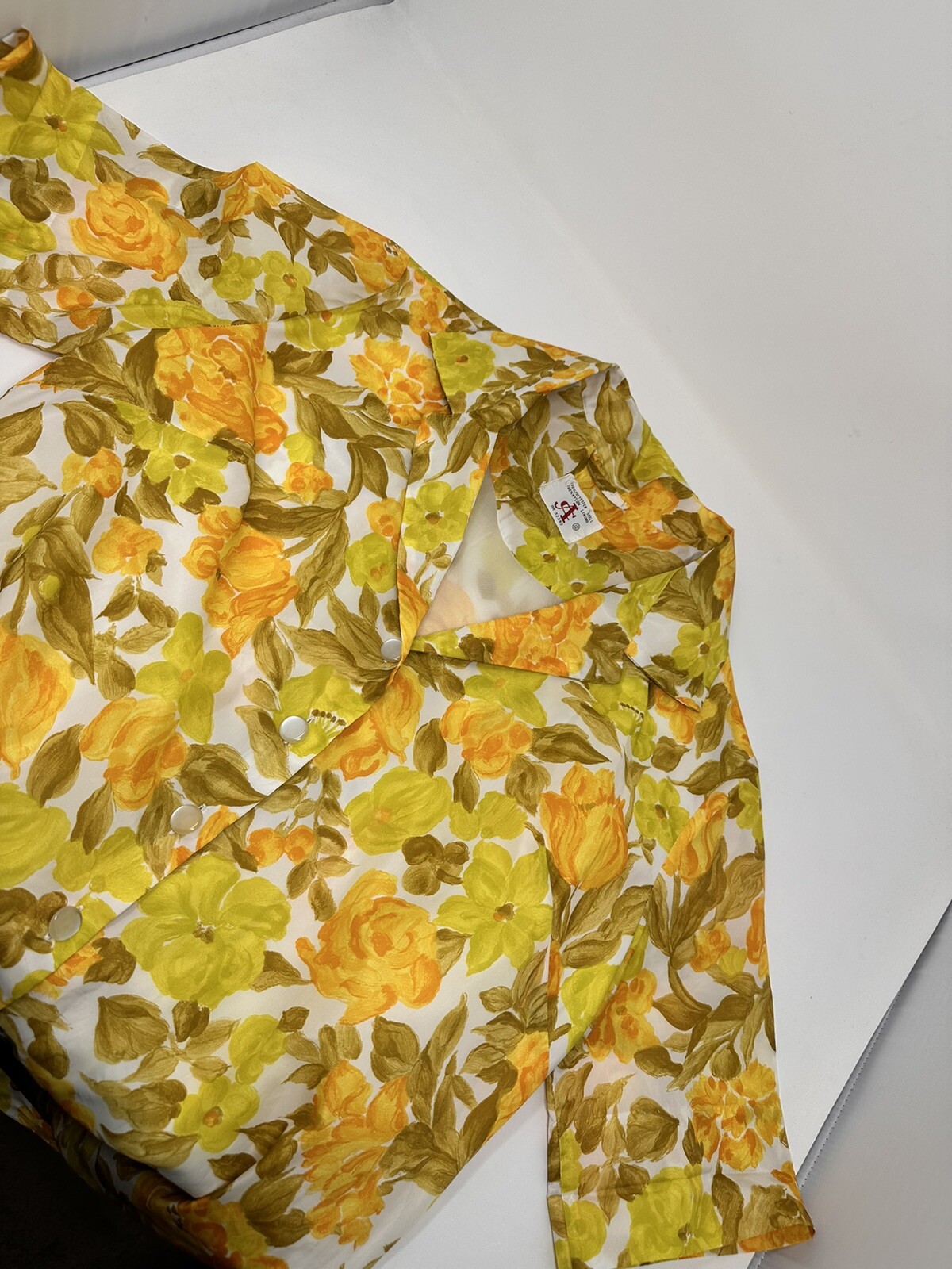 Vintage Ca 1960s sleeveless yellow lemon colors belt multicolor nylon dress