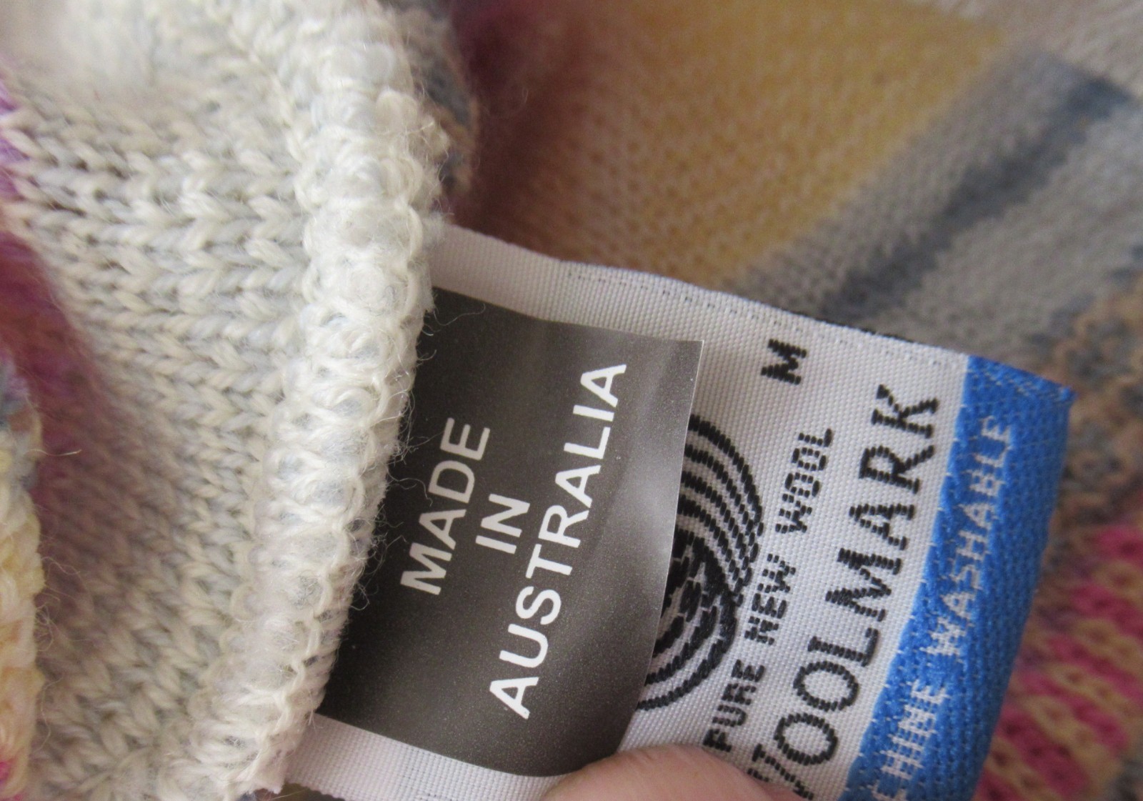 Vintage 80s 3D Pastel Wool Coogie Style Jumper Sweater Small Medium