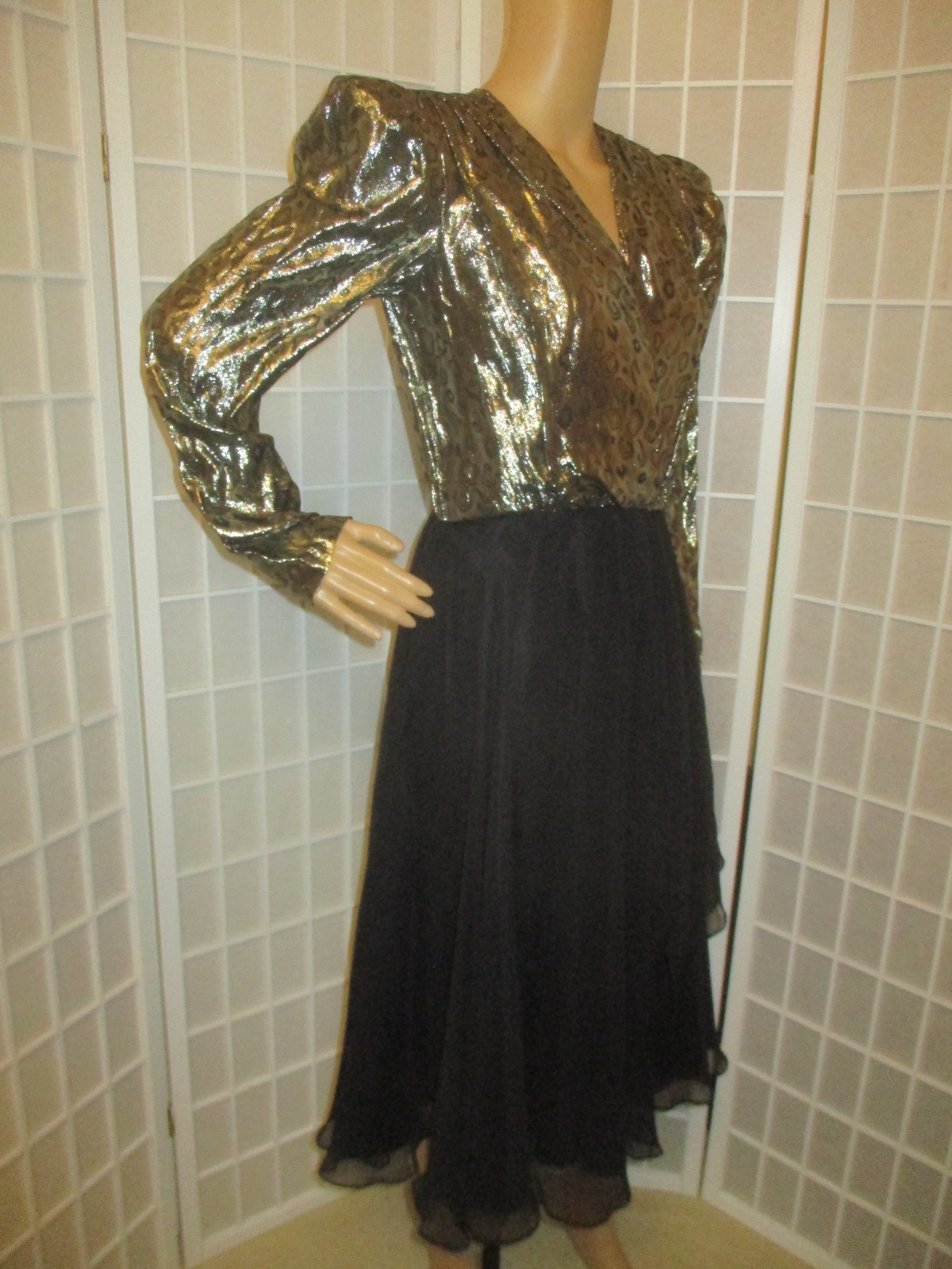 Cachet by Bari Protas vintage metallic/chiffon party dress