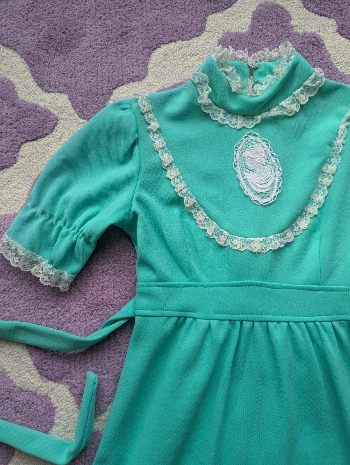 Vintage 70’s Victorian Cameo Mint Green Polyester Puff Sleeve Mini Dress Size XS