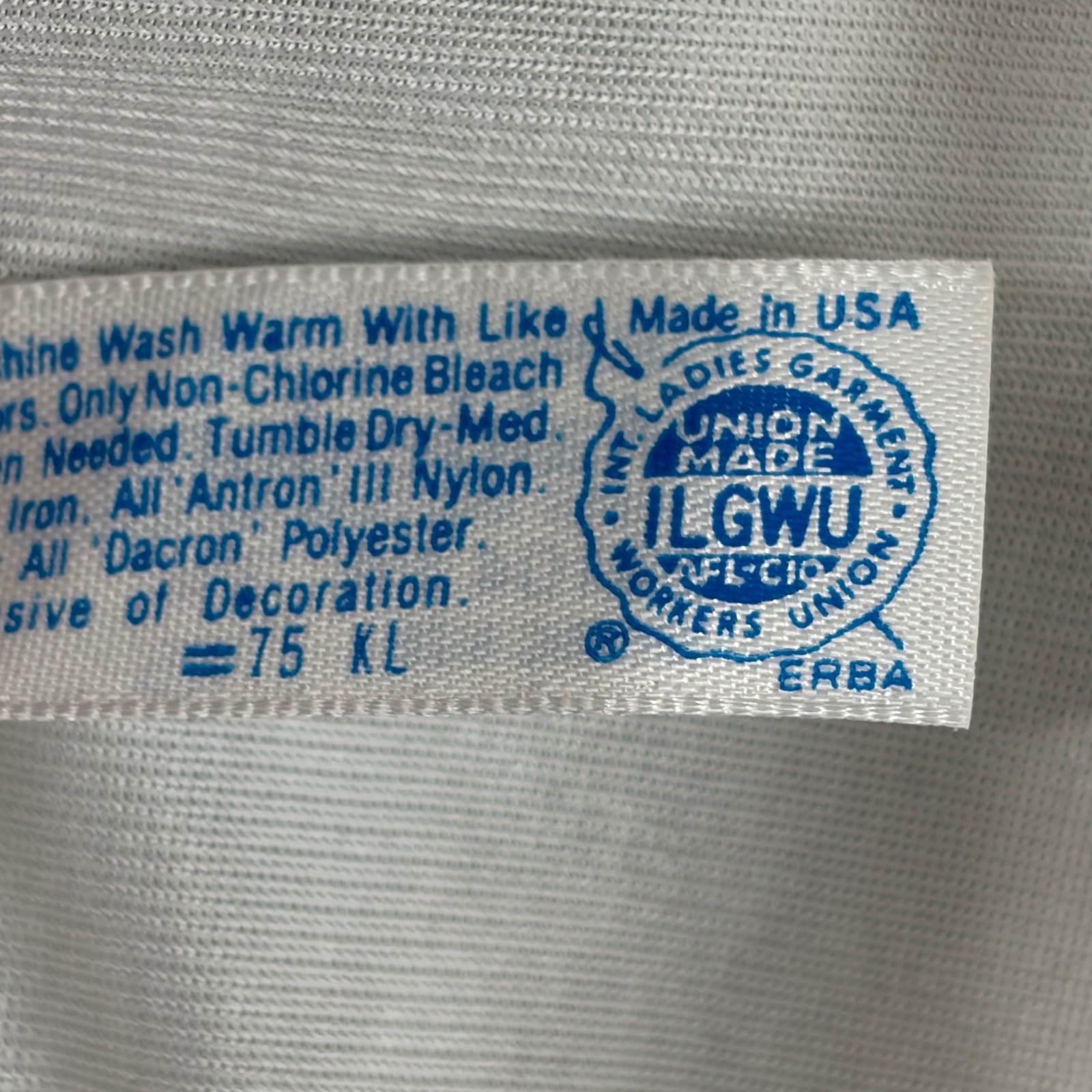 Vintage Maidenform Chantilly Lace Camisole Ivory ILGWU Made in USA Size 34 64104
