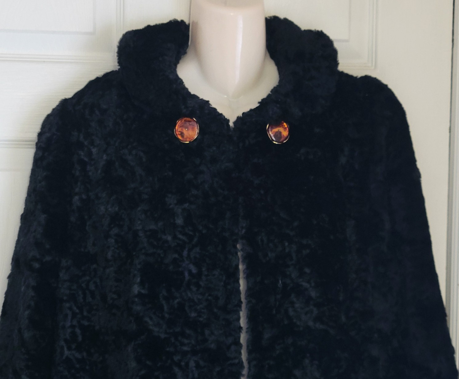 Late 30s Alaskan Kurl Faux Curly Lamb 100% Mohair Pile Coat L/XL 44″ Chest