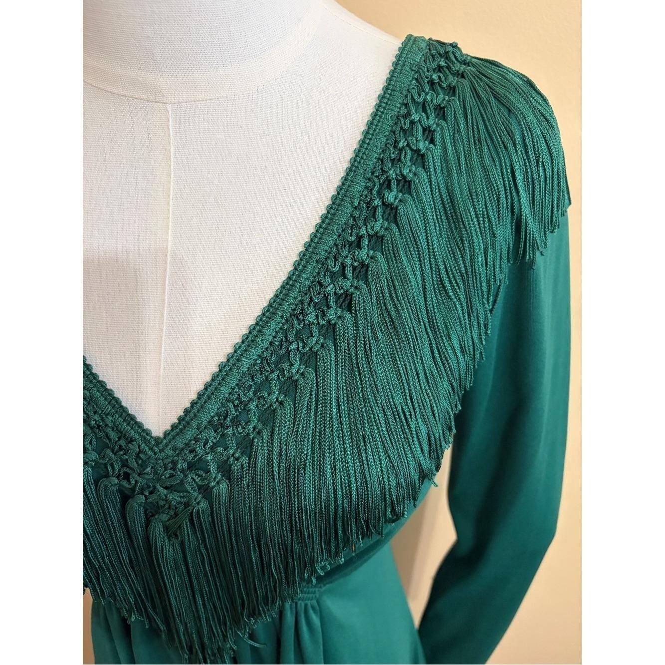 1970’s Deep Green Empire Waist Fringe V-Neck with Macrame Tassel Maxi Dress