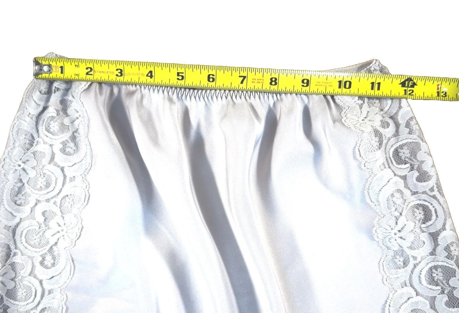 Vintage Westform Half Slip Skirt Medium Silver Gray Satin Wide Lace Sides USA