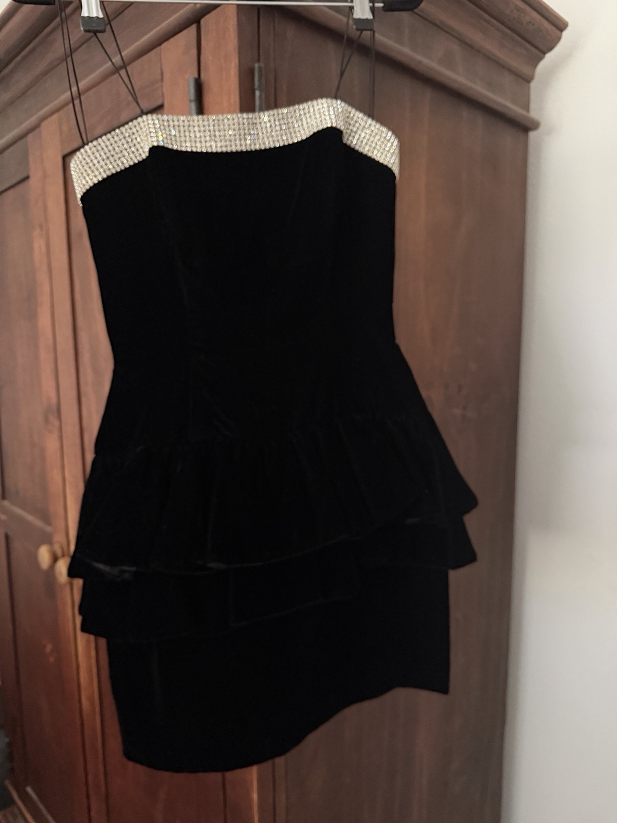 Women’s Vtg Strapless Black Velvet Dress Big Bow Rhinestones Size XS 80’s 90’s