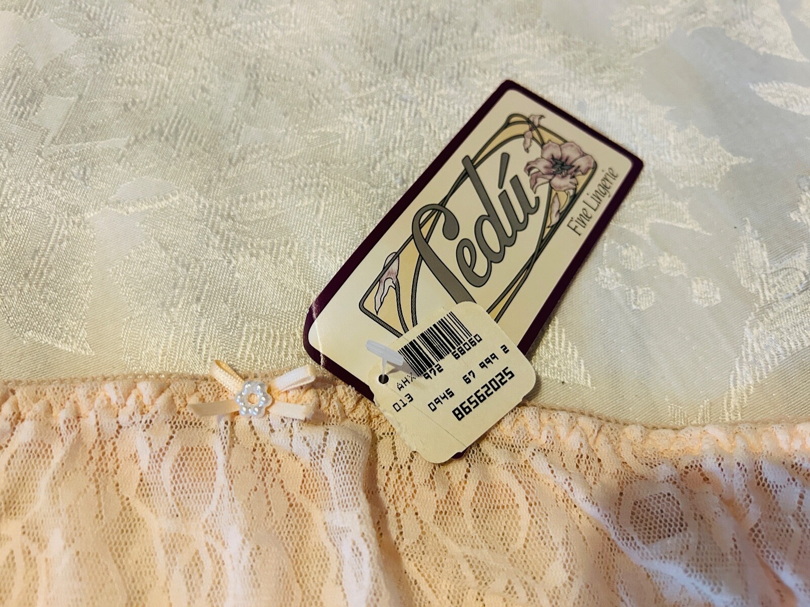 NWT Vtg SEDU’ Fine Lingerie Sheer Raschel Lace Hi Cut Panties Hips 40-41 Size 7