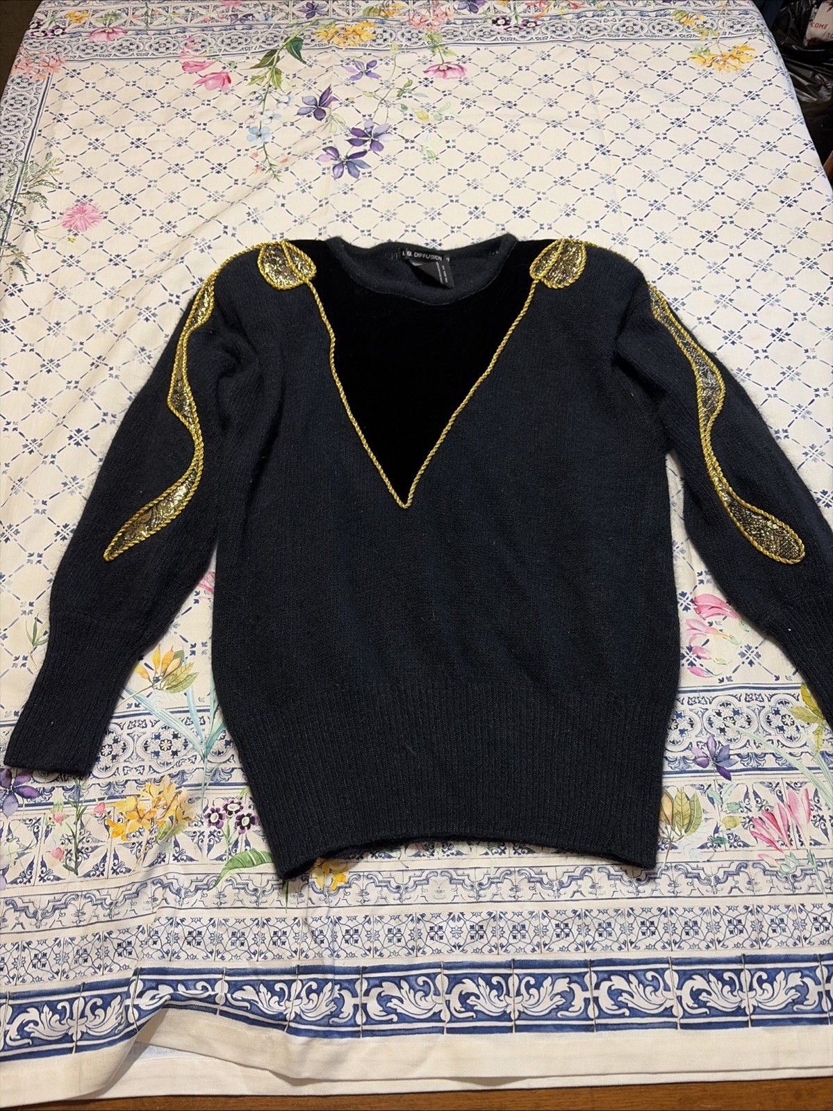Vintage 80s Black With Gold Appliqué Silk Angora Mix Sweater I B Diffusions Smal