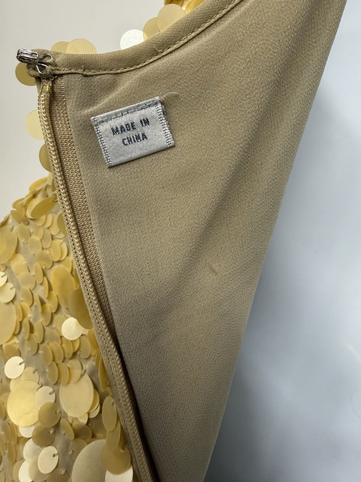 Rare Y2K Vintage City DKNY Gold/Ivory Camisole Paillette Top Women’s Sz 12