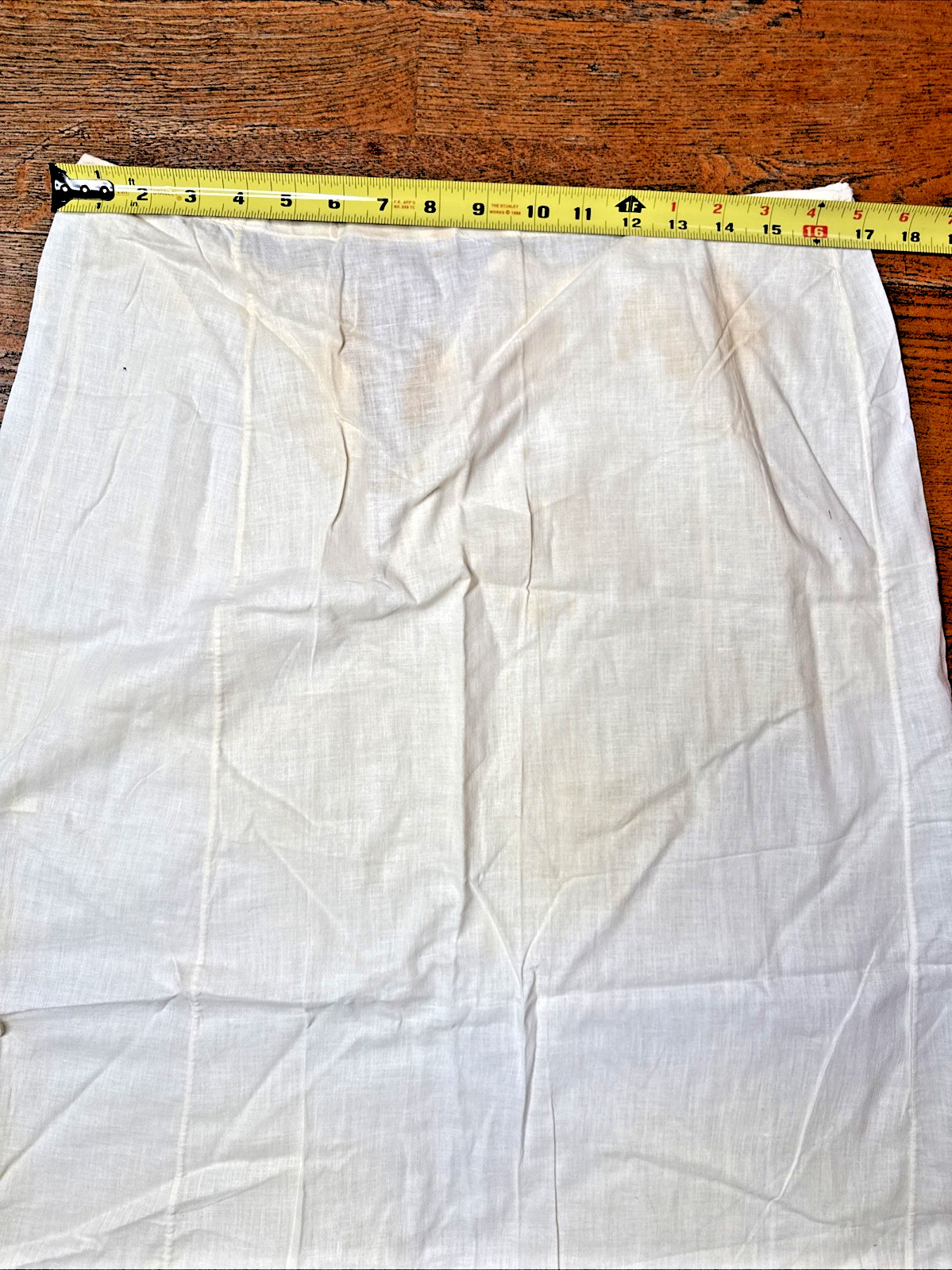 Vtg White Cotton Eyelet Half Slip 32″L Sz 14 Back Drawstring Scalloped Hem