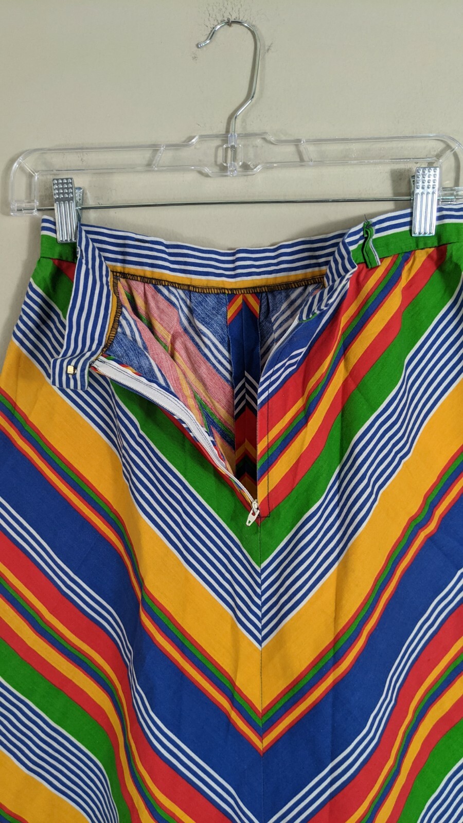1970’s cotton A line striped True Vintage Skirt pockets 27 inch waist stripes