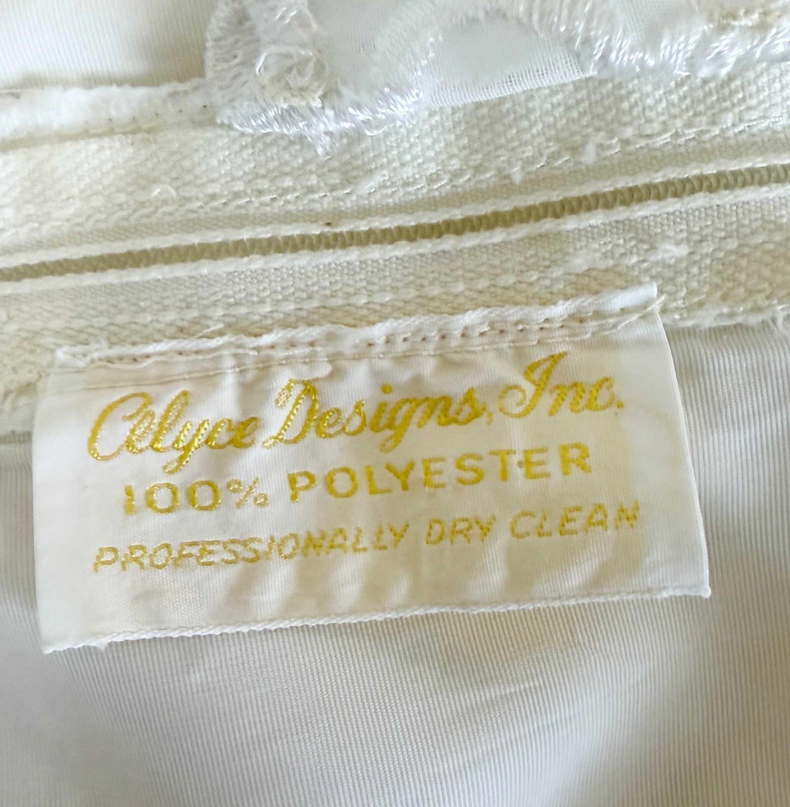 VTG 60s 70s Alyce Design’s Size 8 White Embroidered Long Dress Wedding Formal