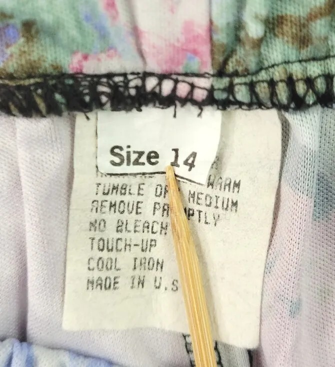 Vintage Pink/Purple/Green/Black Floral Elastic Waist Skirt Size 14