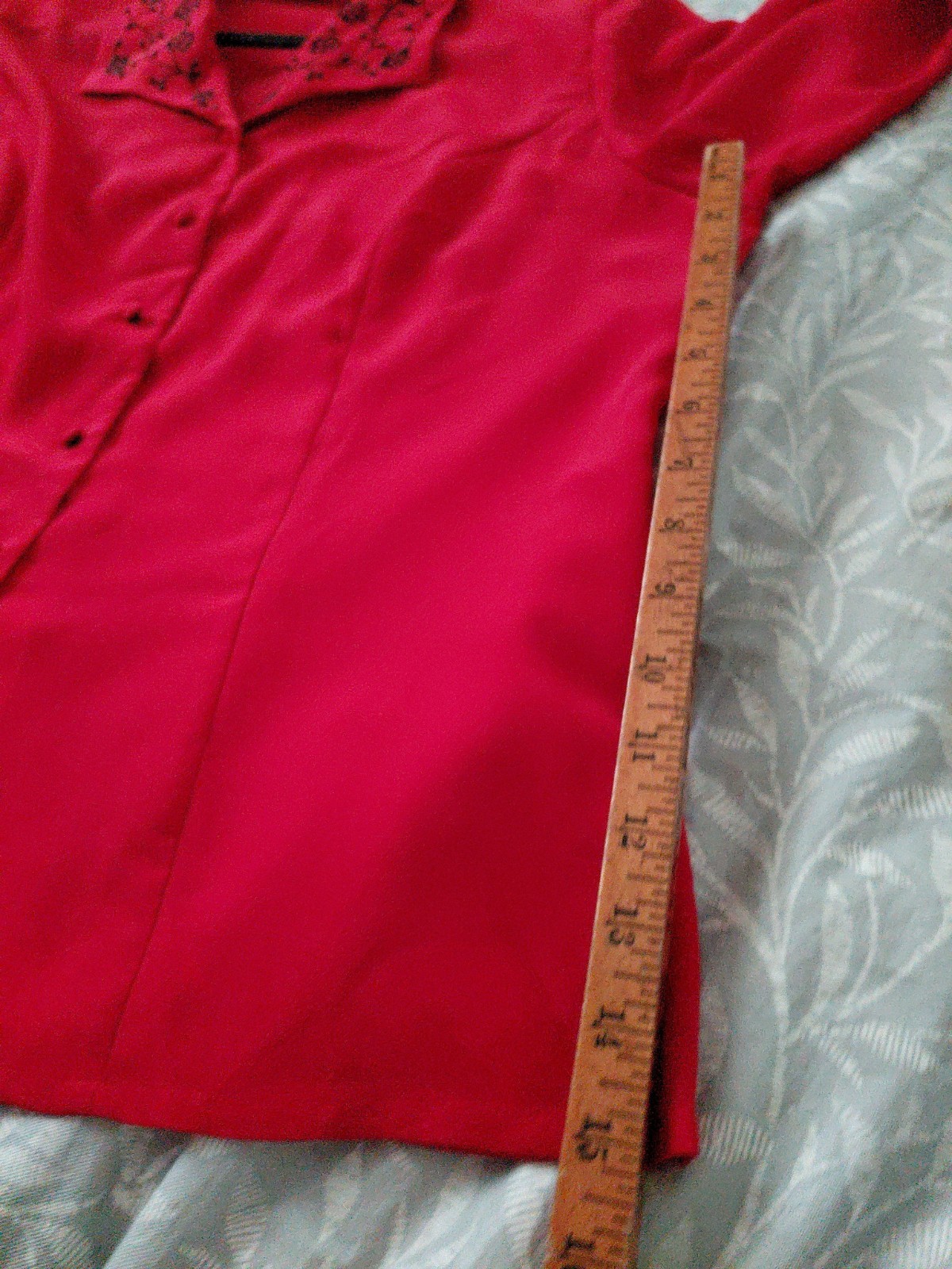 NWT VTG Sears~Modern Essentials ~ Long Sleeve Blouse,Sz 18Red w/Black Embroidery