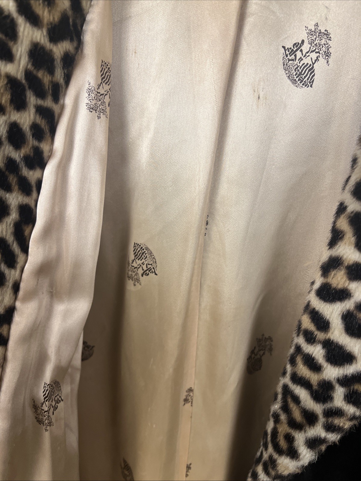 Vintage Borgana Deluxe Faux Fur Coat Black Leopard Print Collar Cuffs Mid Length