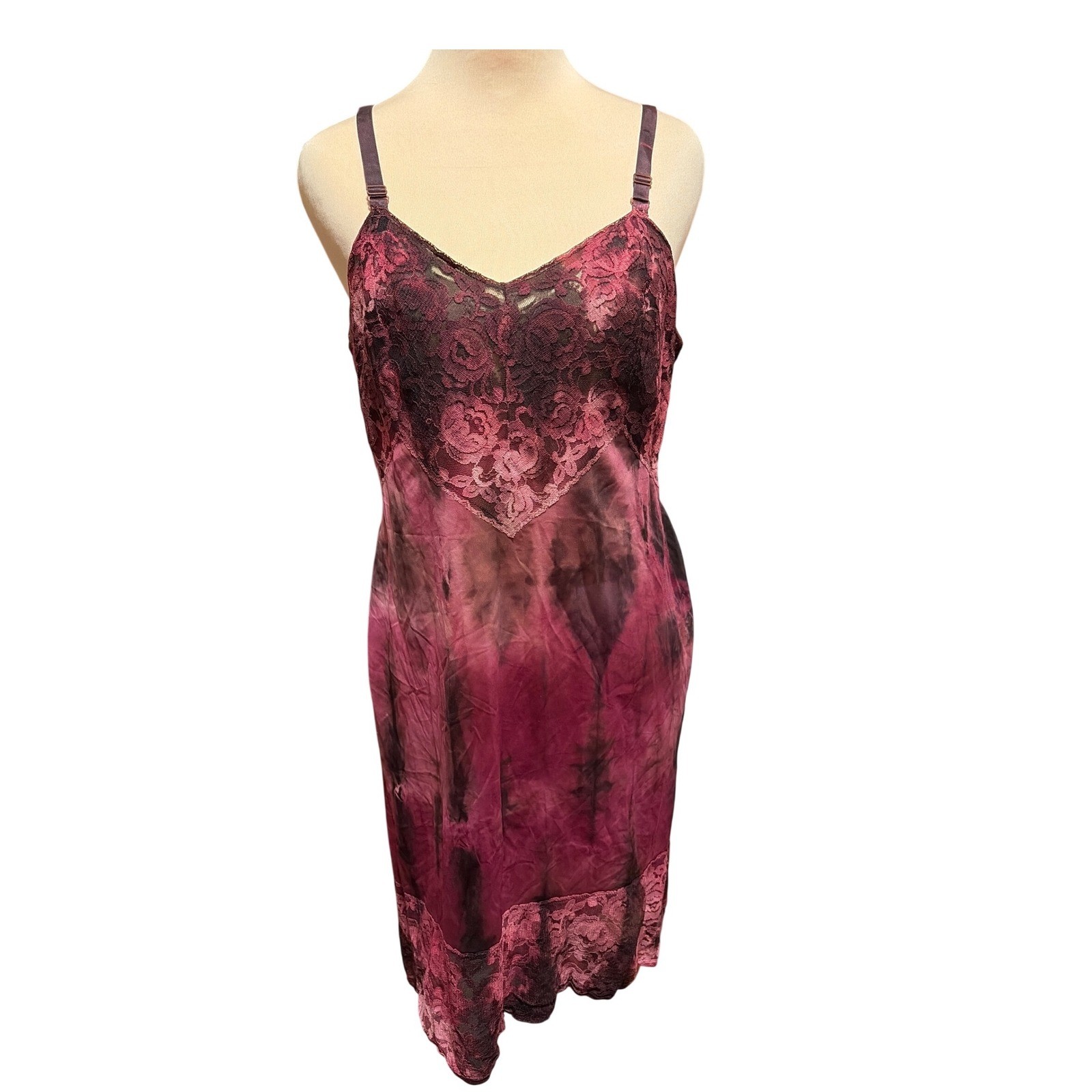 VTG Burgundy Lace S Slip Dark Romantic Goth Vampire Fairy Tie Dye Burgundy Y2K