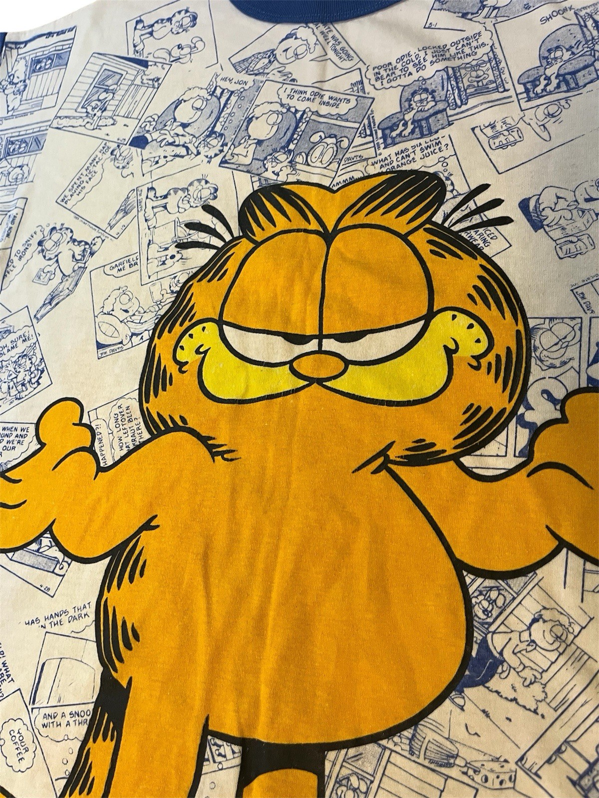 Vintage Flirts Garfield women’s sleep t-shirt nightgown size M 1978 VG condition