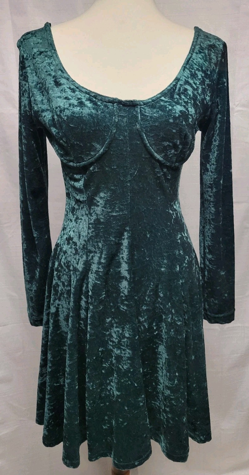 Vintage 90s Green Crushed Velvet Long Sleeve Knee Length Goth Punk Dress MadeUSA