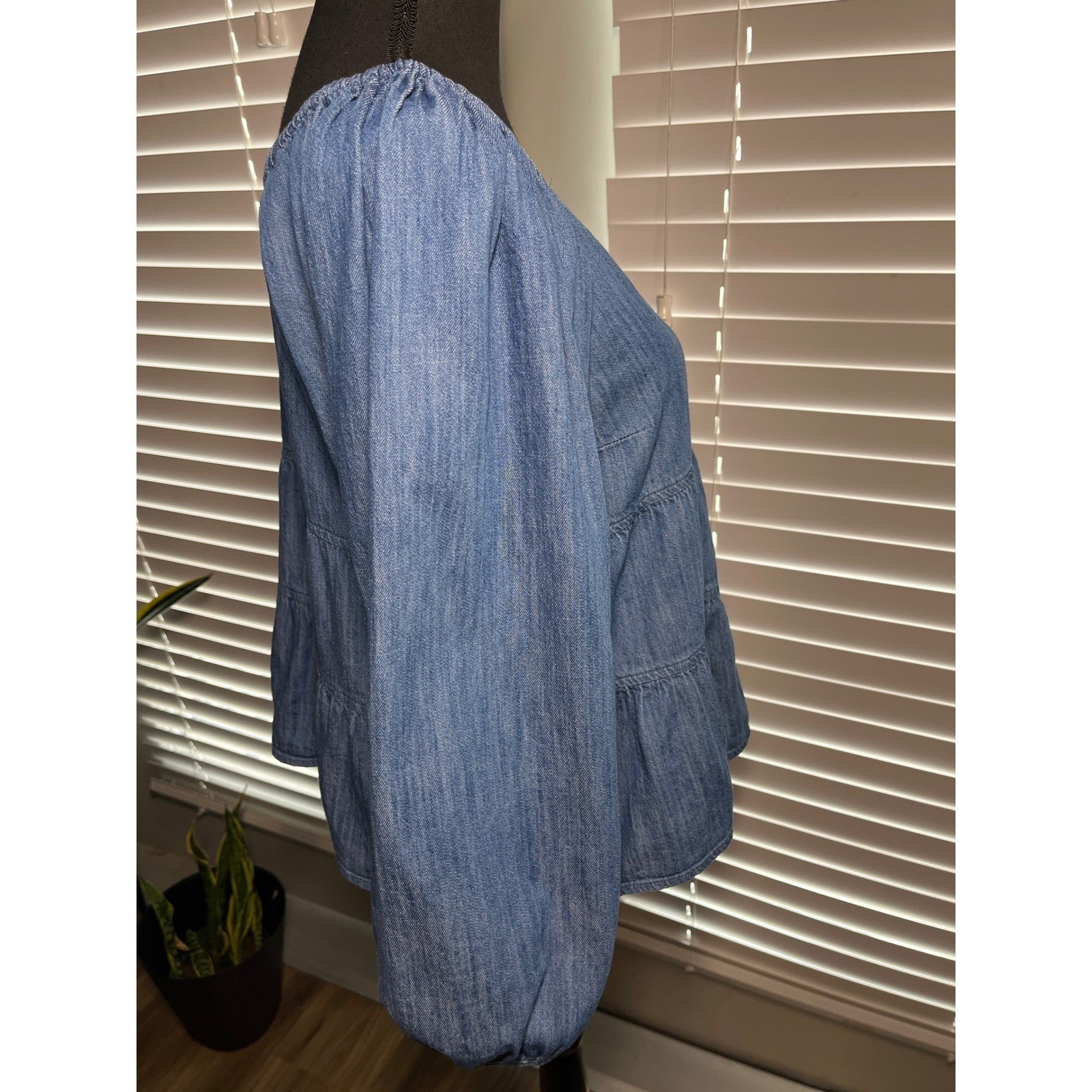 Old Navy Tiered Blue Denim Blouse Medium Puff Sleeve Babydoll Cottagecore