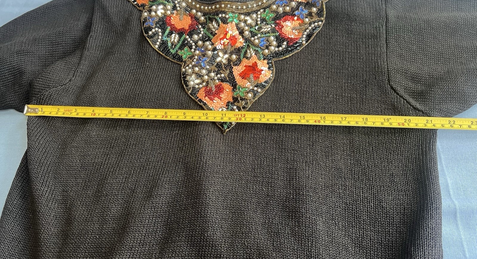 VTG 80s Victoria Harbour Black Embroidered Rhinestone Flowers Sweater Sz L