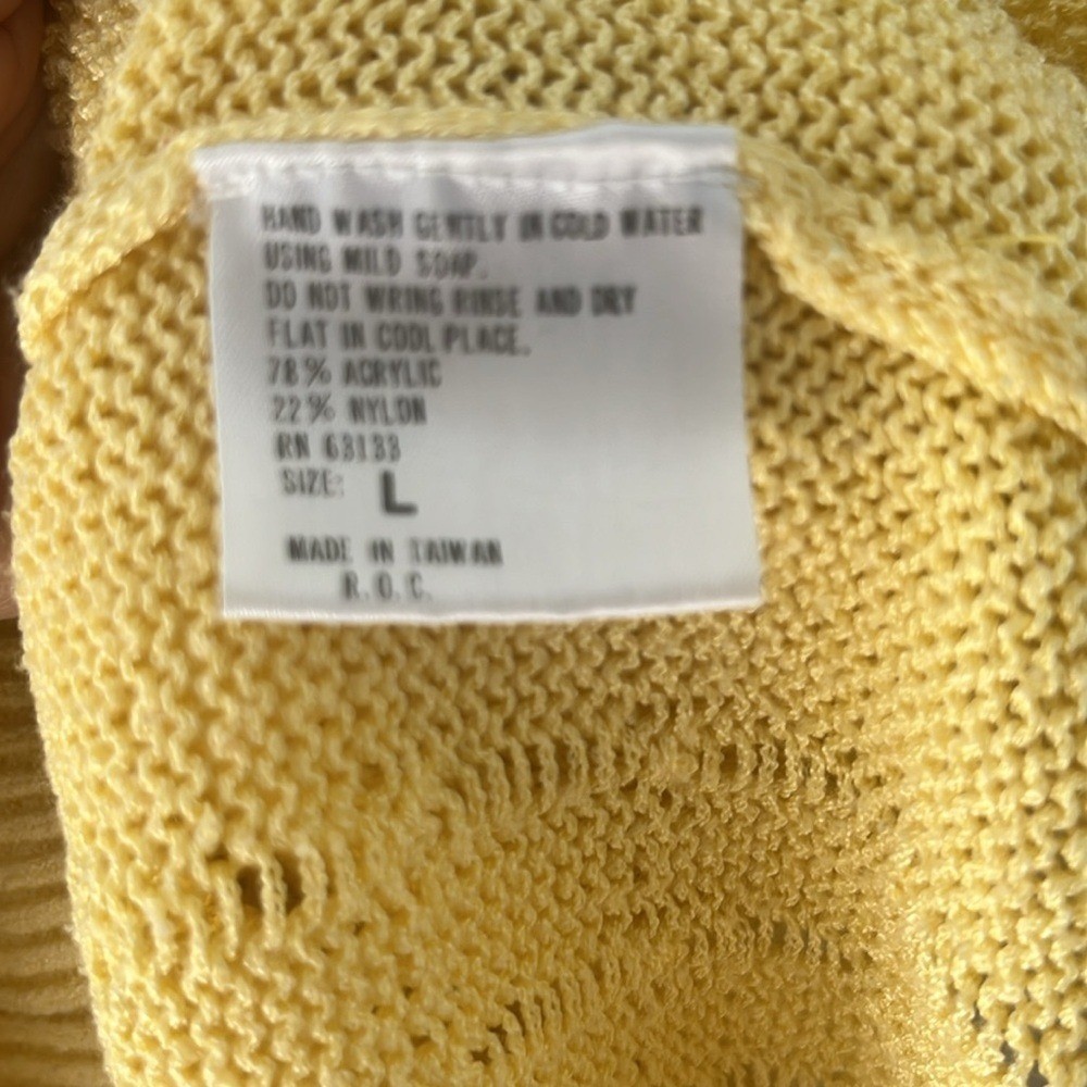 Vintage Bleyle sweater short sleeve cable knit cottage yellow sweater size large