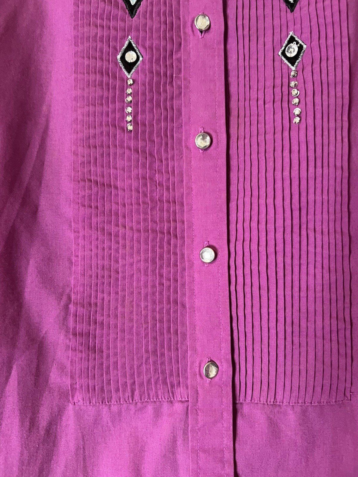Vintage Wrangler Womens Western Shirt Sz L-XL Purple Rhinestones Crystal Aztec