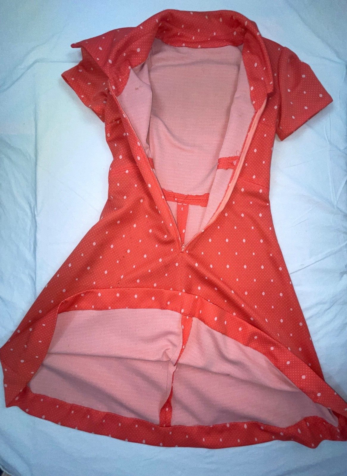 VTG 60S 70S WOMENS M POLYESTER RED POLKA DOT DISCO RETRO MOD ZIP FRONT DRESS
