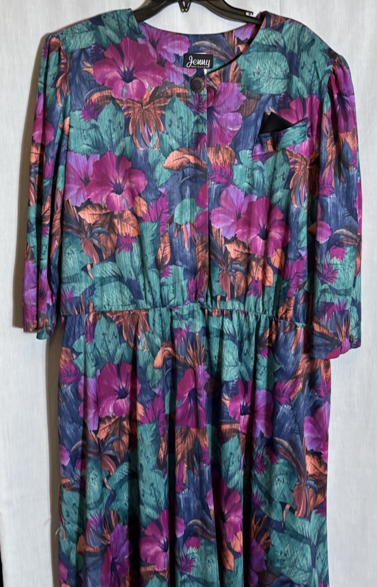 Vintage 90’s Jenny Dress Size 24 Purple Green Floral Long Sleeve Elastic Waist