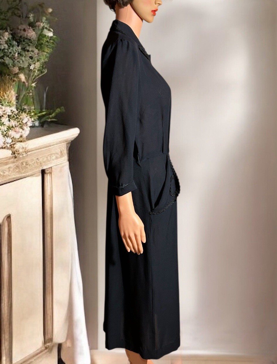 Vtg 40s Black Rayon Crepe Shirtwaist Day Dress Soutache Metal Zip Noir Pinup 30W