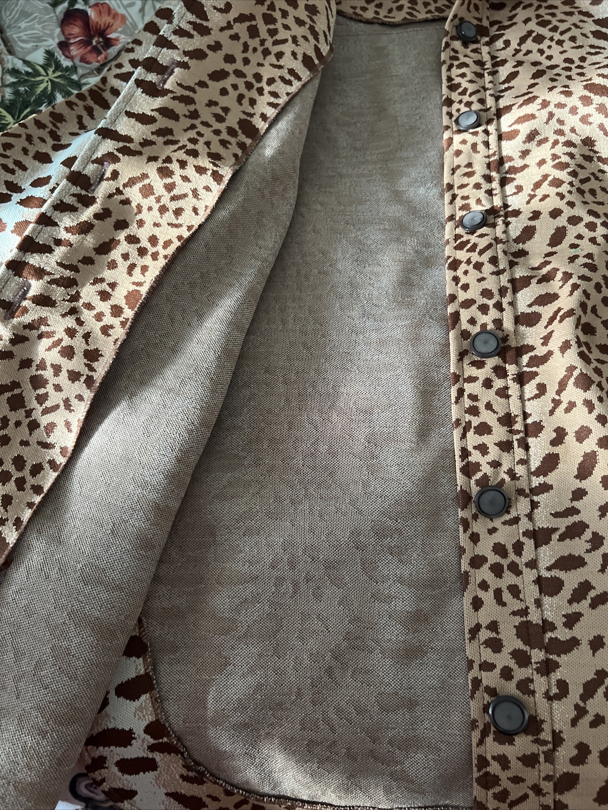 Vintage 1960s Animal Print Knit Top Boutique Brown Cheetah Button Up Sz 14 Sears