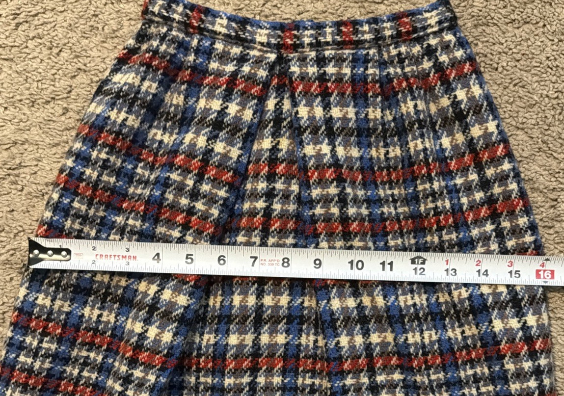 Vintage 1960s Handmade Wool Tweed Skirt Suit Set XXS 00 Cropped Boxy Jacket