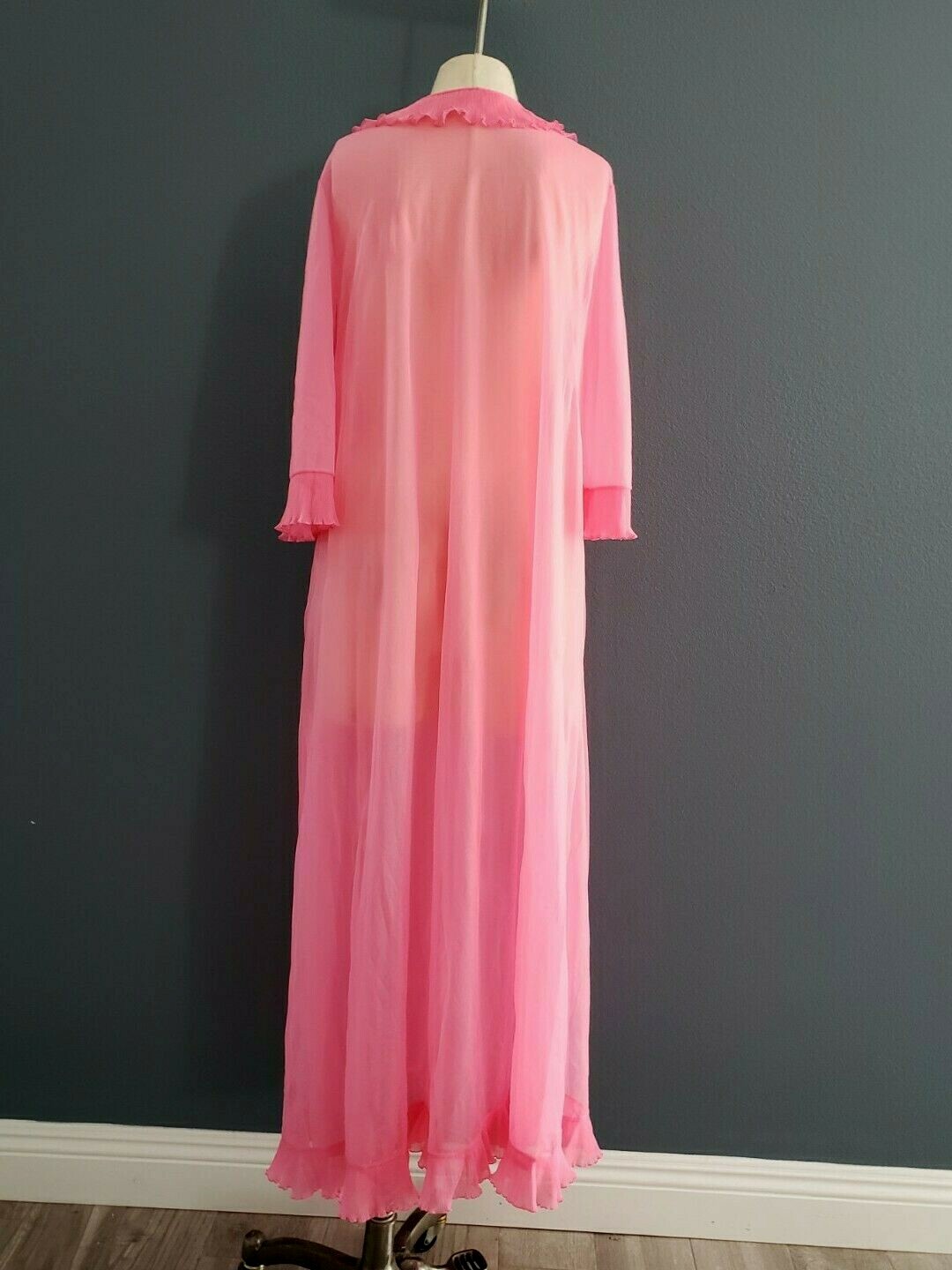 vtg 60’s 70’s EVETTE hot pink double layer chiffon peignor robe coverup sz S/M