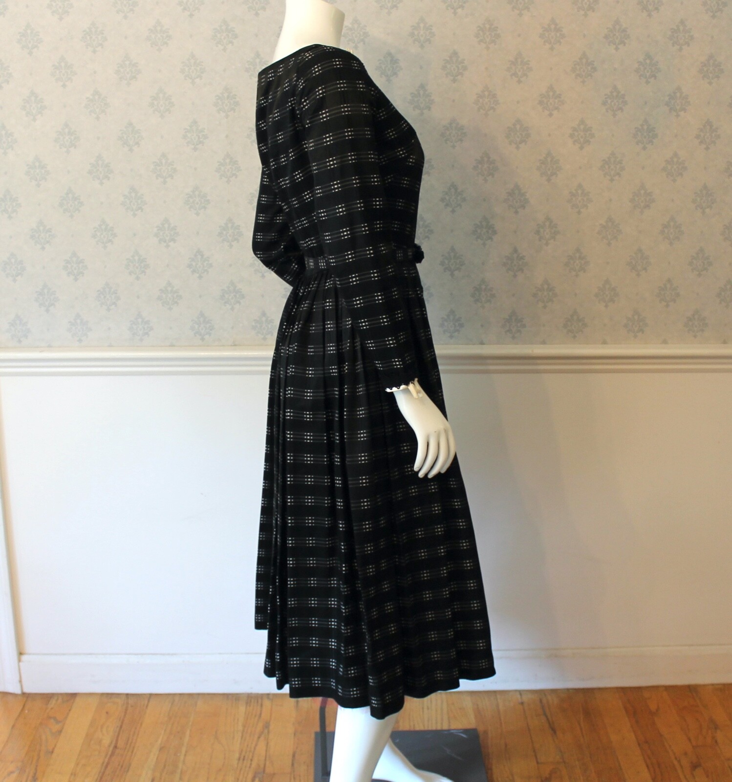 Vintage 1950s Black and White Checkered Long Sleeve Swing Skirt Dress