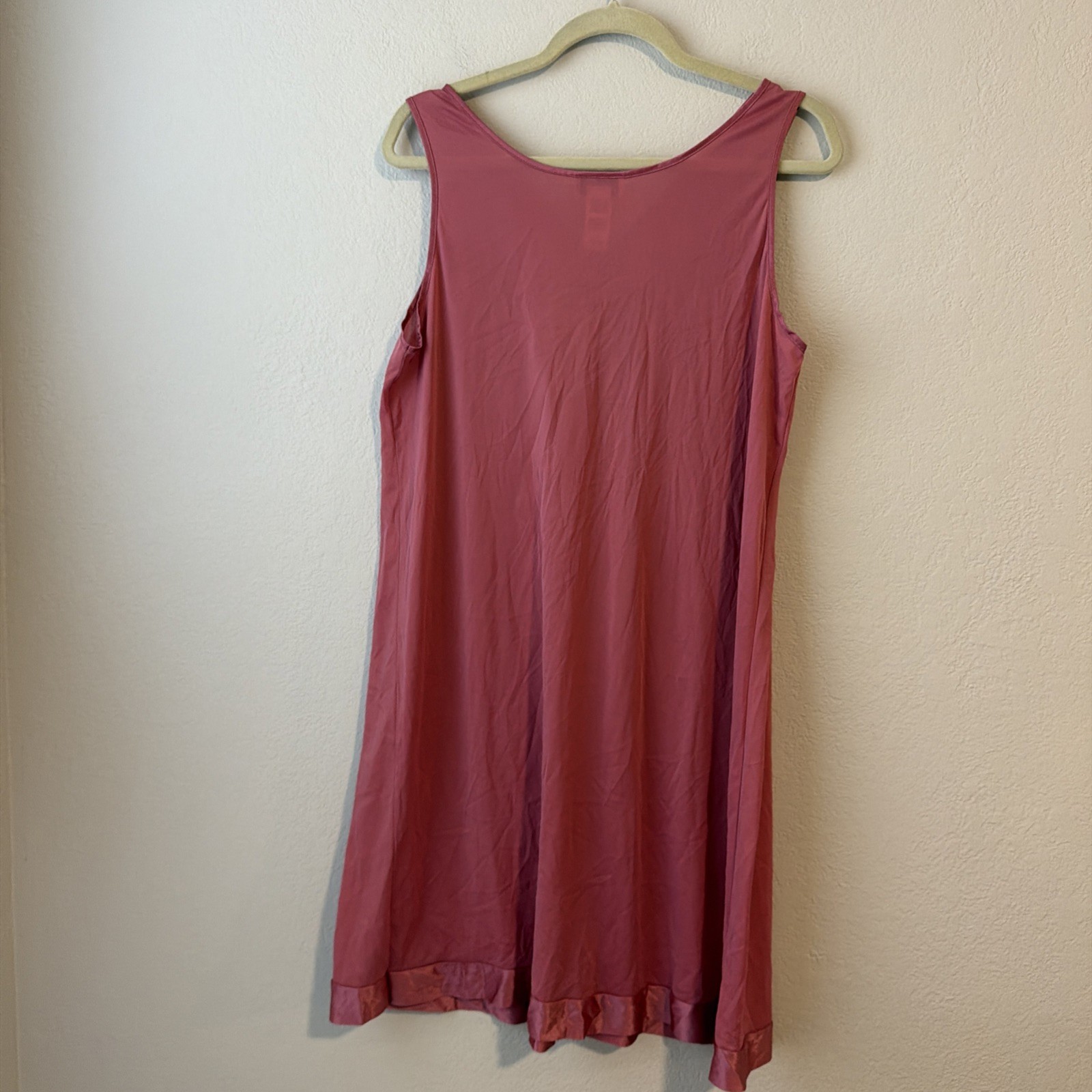 Vintage Vanity Fair Pink Nylon Nightgown M Style 30-107 Sleeveless cottage core