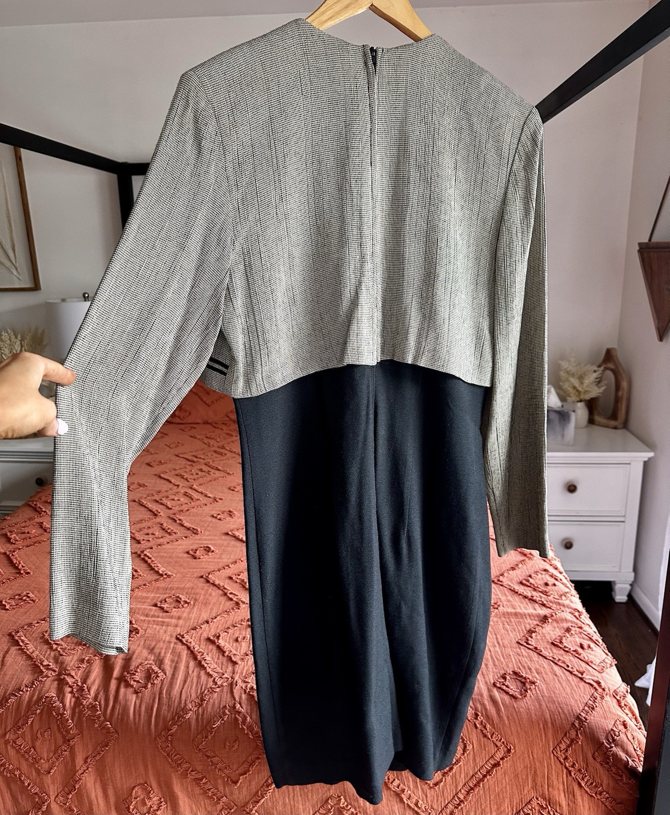 Vintage 80’s Virgo II Black Midi Dress Oversized Buttons Size 8