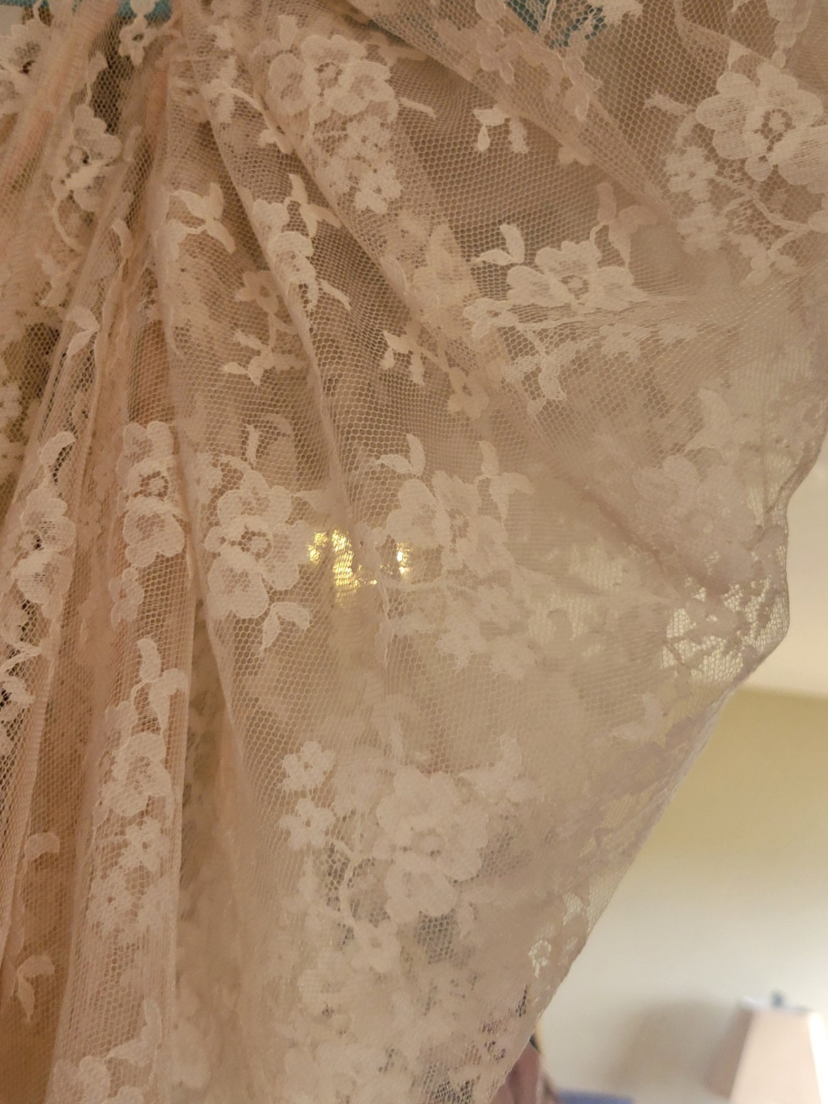 VINTAGE 1970S LORRIE KABALA SHEER NUDE LACE WEDDING DRESS Size XS BEAUTIFUL