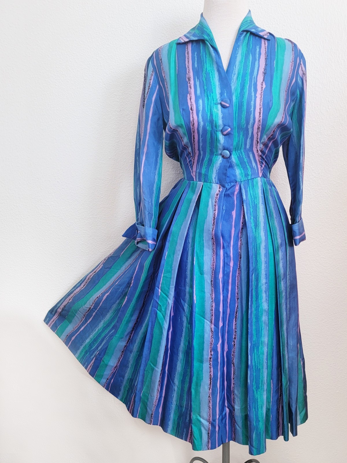 Unworn 1950s Vintage Julie Miller SILK Shirtwaist DRESS Vivid BLUES XS-S