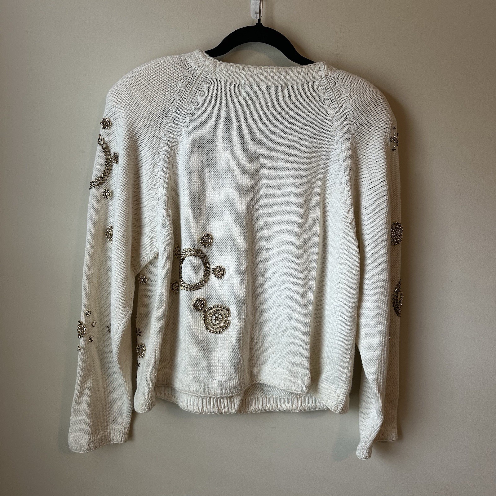 1990s Vintage Victoria Harbour Size M Beaded Off White Knit Sweater Cardigan