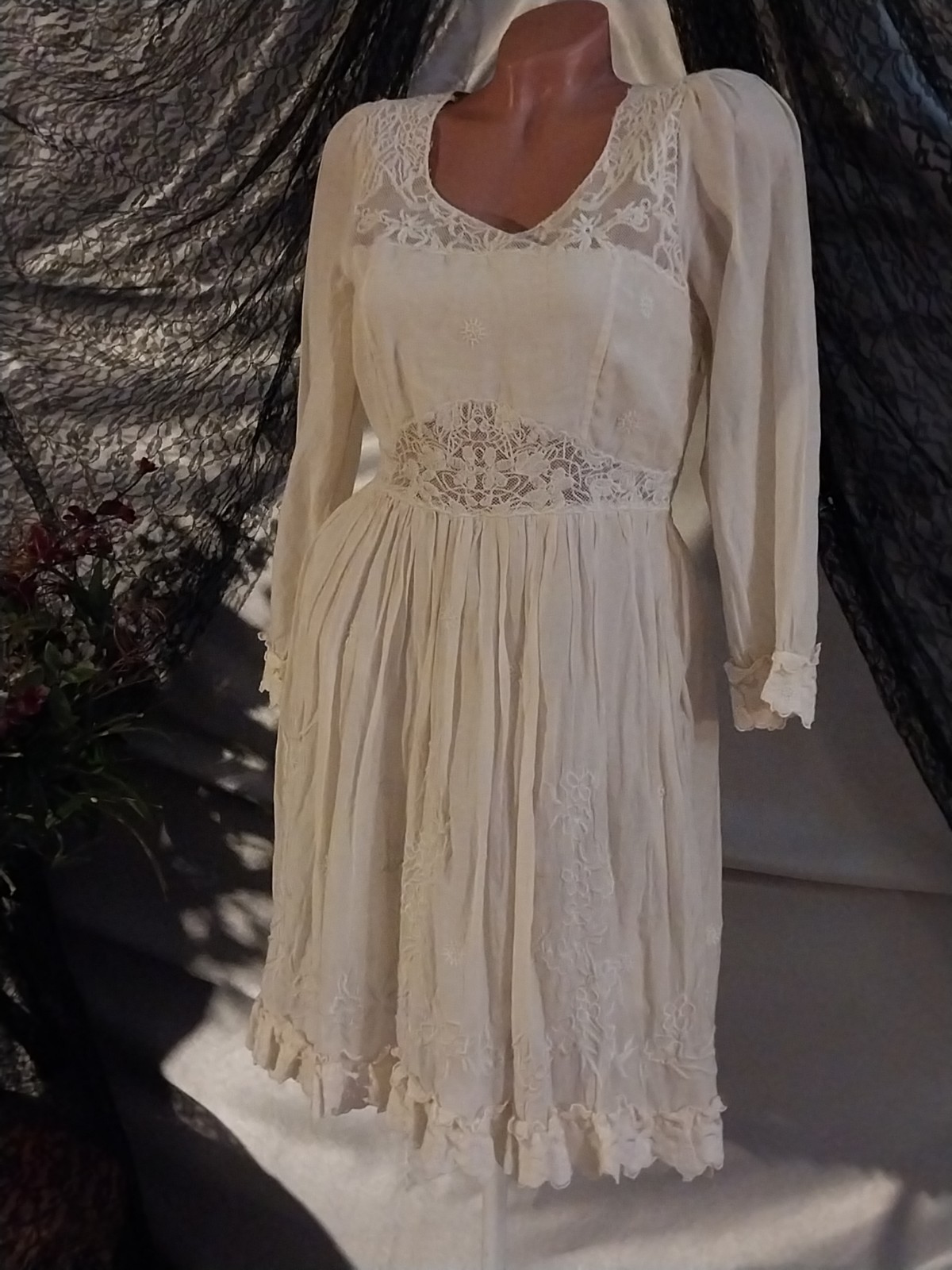 VTG COTTAGECORE SUN DRESS VICTORIAN CREME FIT FLARE BABYDOLL NOS P/2 LACY CHIC