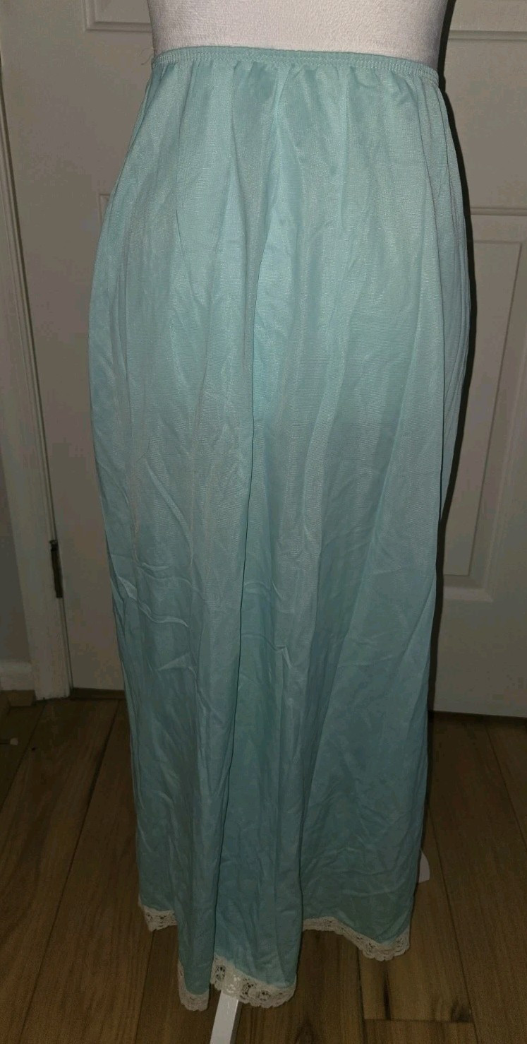 Vtg. Sears Long Light Blue Lace Elastic Waist Side Slit Slip Skirt Medium